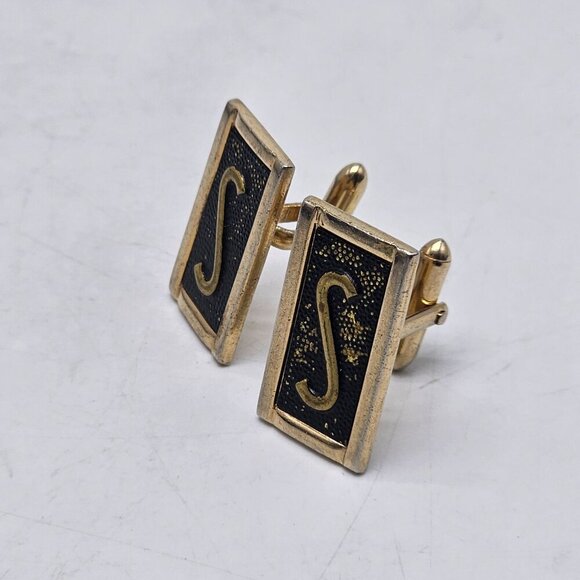 SWANK Monogram Gold Black Enamel Cufflinks With "S" Initial Vintage - Picture 2 of 4